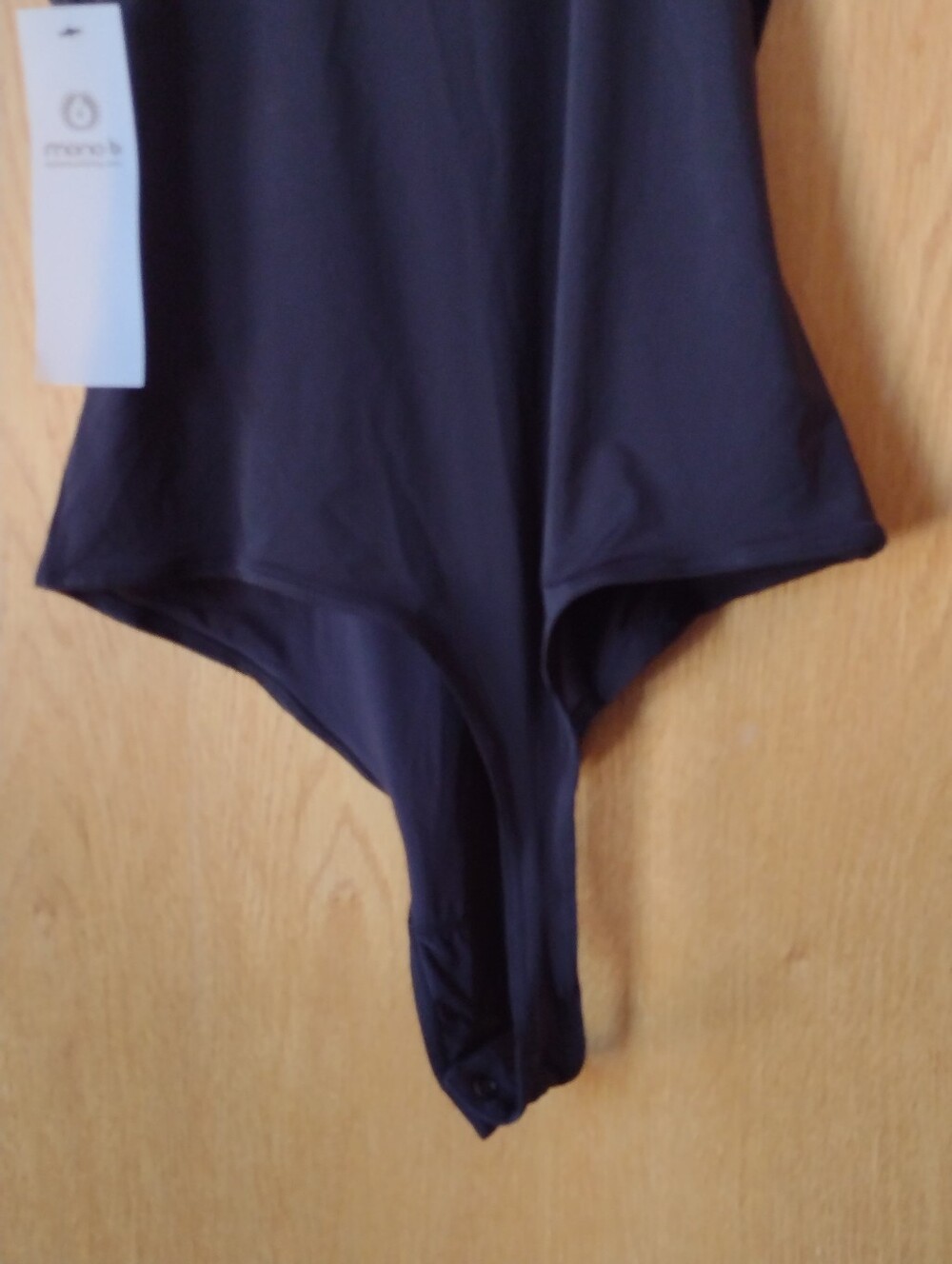 Mono B Mock Neck Silky Bodysuit Size Medium - Picture 8 of 10